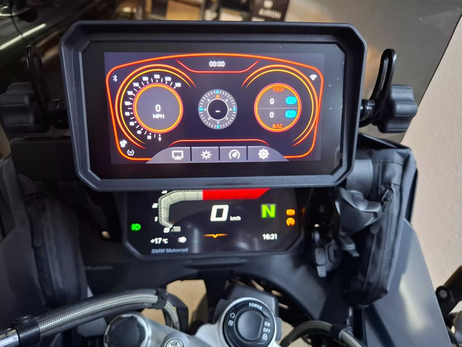 BMW Car Play/Android Autо GPS навигация за мотоциклет 6"  (инча}, Нова