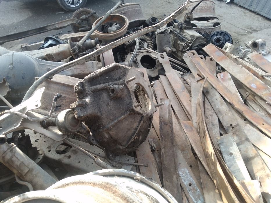 Газ 53 . Зил. Газел запчаслар сотаман. Хамма нарса бор