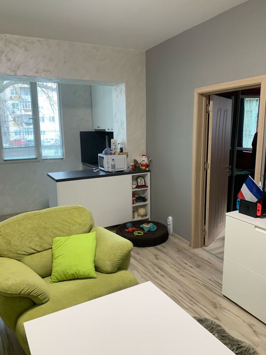 Продава се Тристаен апартамент в Пловдив, Тракия - 70 кв.м за 1786 €/кв.м - Снимка #3