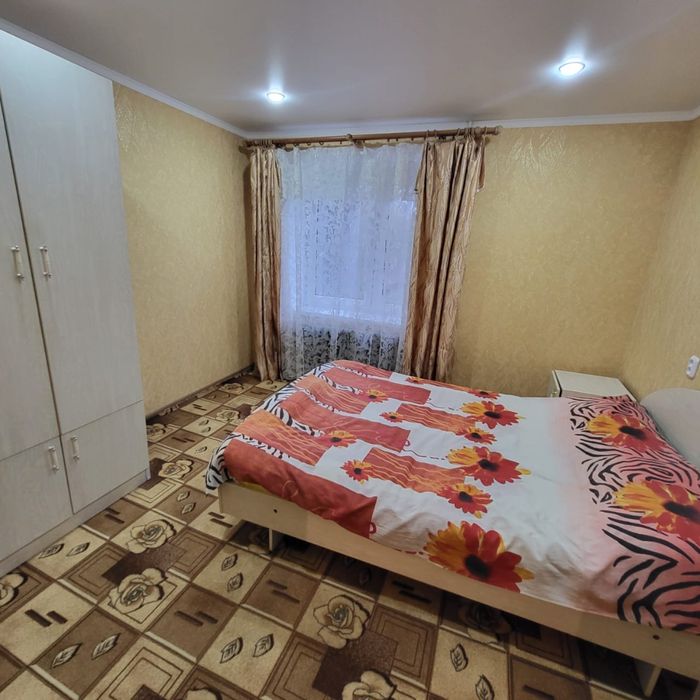 Продам трехкомнатную квартиру в районе Зиг-заг