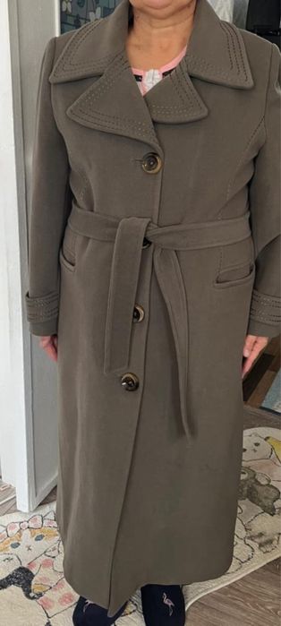 Продам пальто женское