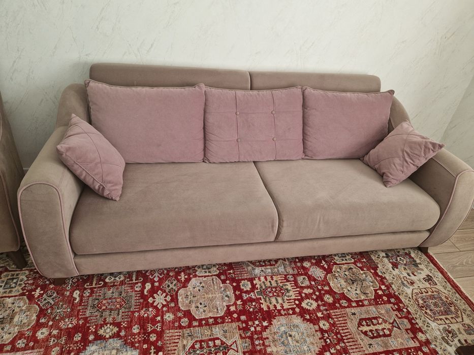 Мягкий диван 200*95 см