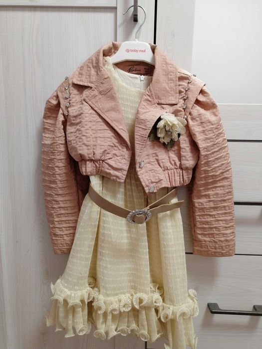 Рокля с коланче 104 см.