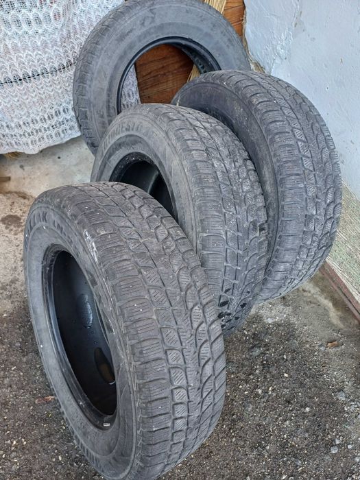 Гуми за джип  16 цола 4×4