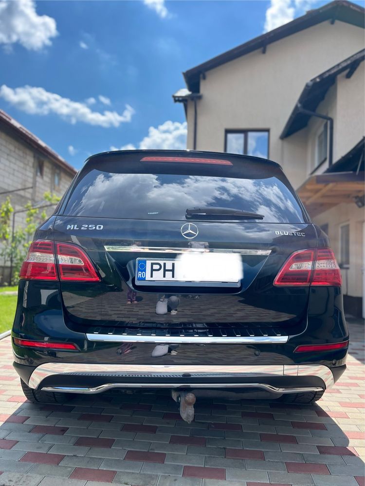 Vand Mercedes-Benz ML250