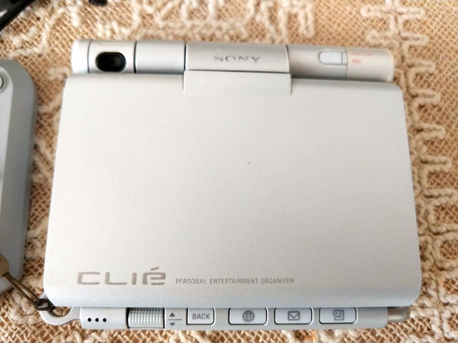 Sony Clie PEG-UX50 Kenwood Aiwa Panasonic Sharp JVC Sanyo