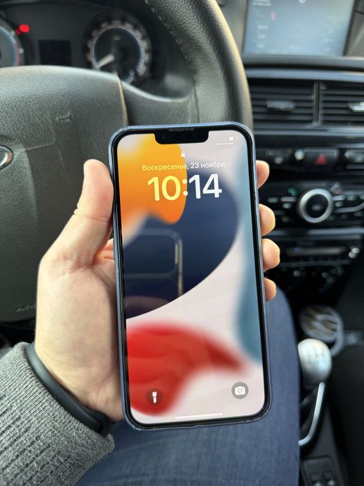 Продается Айфон 13