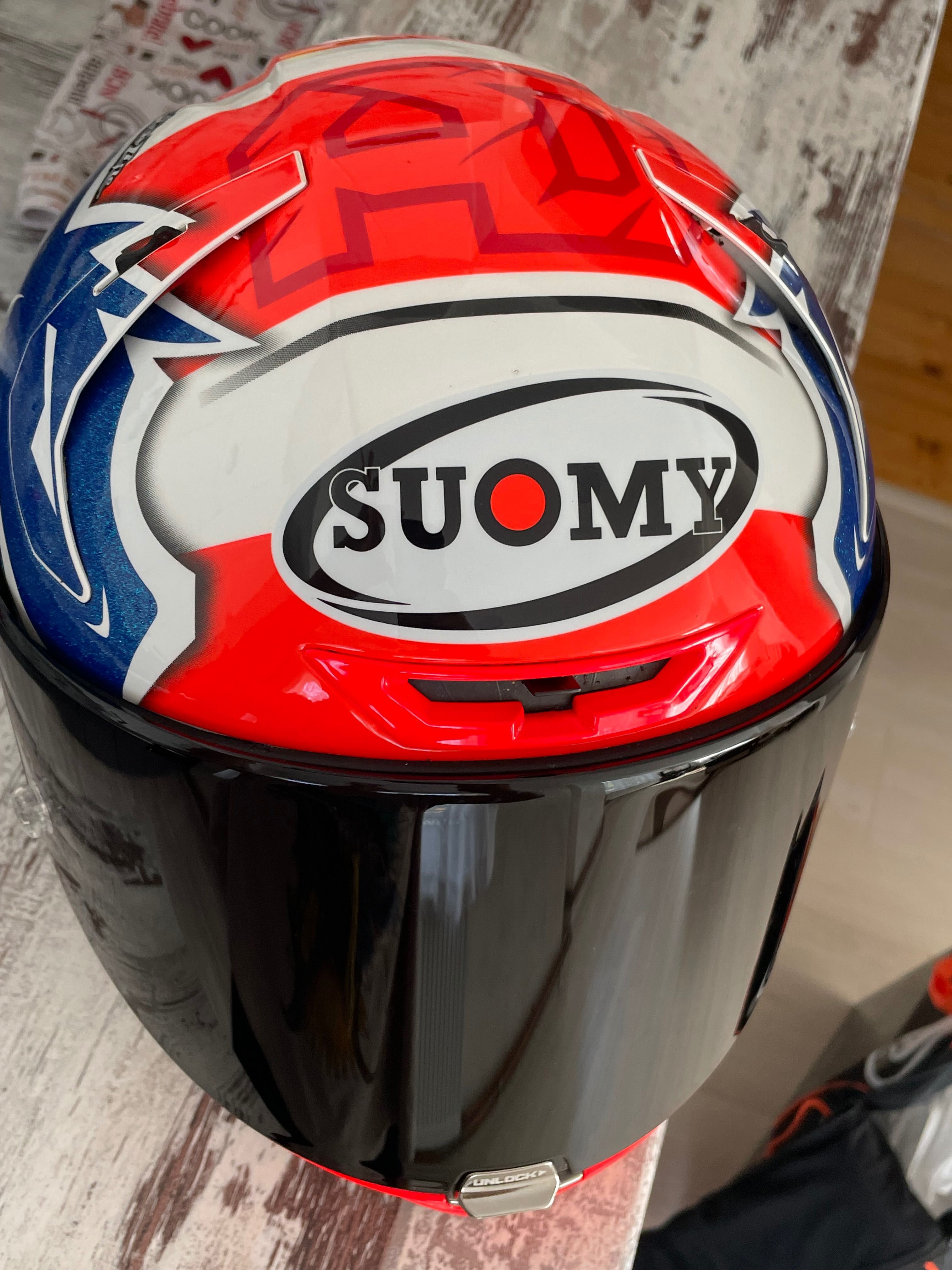 Нова спортна каска SUOMY
