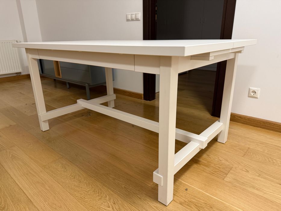 Masă de bucătărie extensibilă Ikea