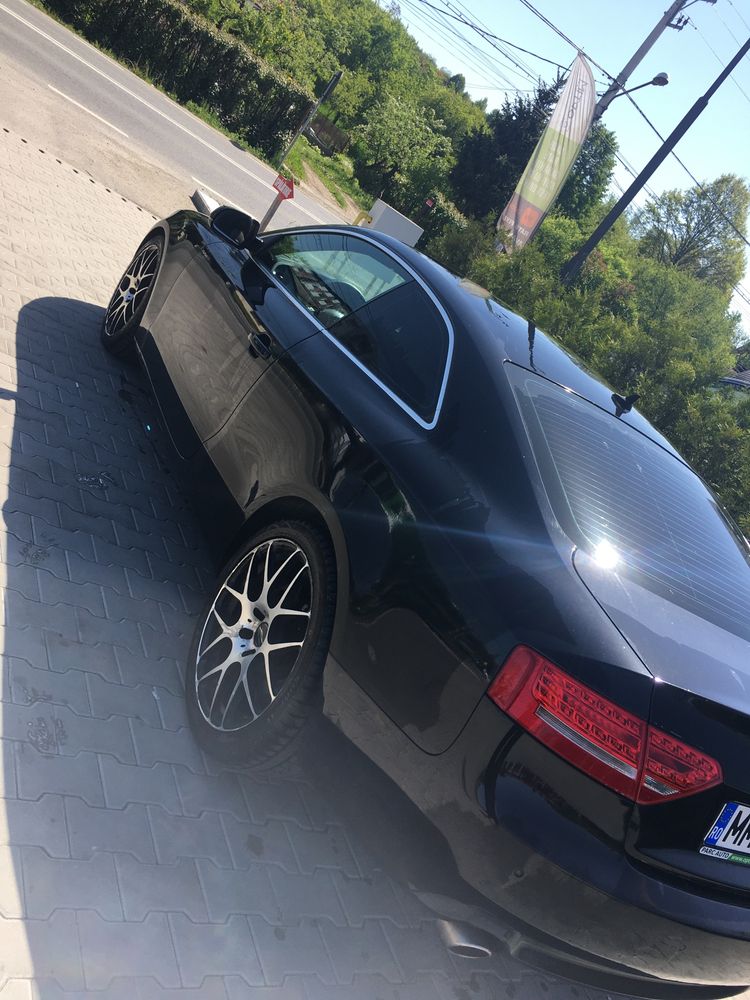 Vand Audi A5 2.7 2010