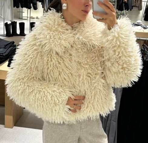 ново дамско палто косъм