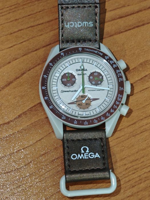 Swatch x Omega Bioceramic MoonSwatch Mission to Saturn