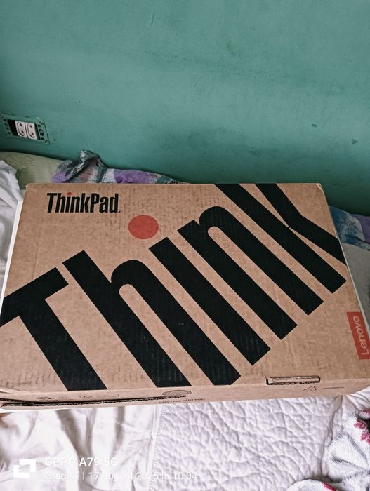 Vand foarte urgent laptop