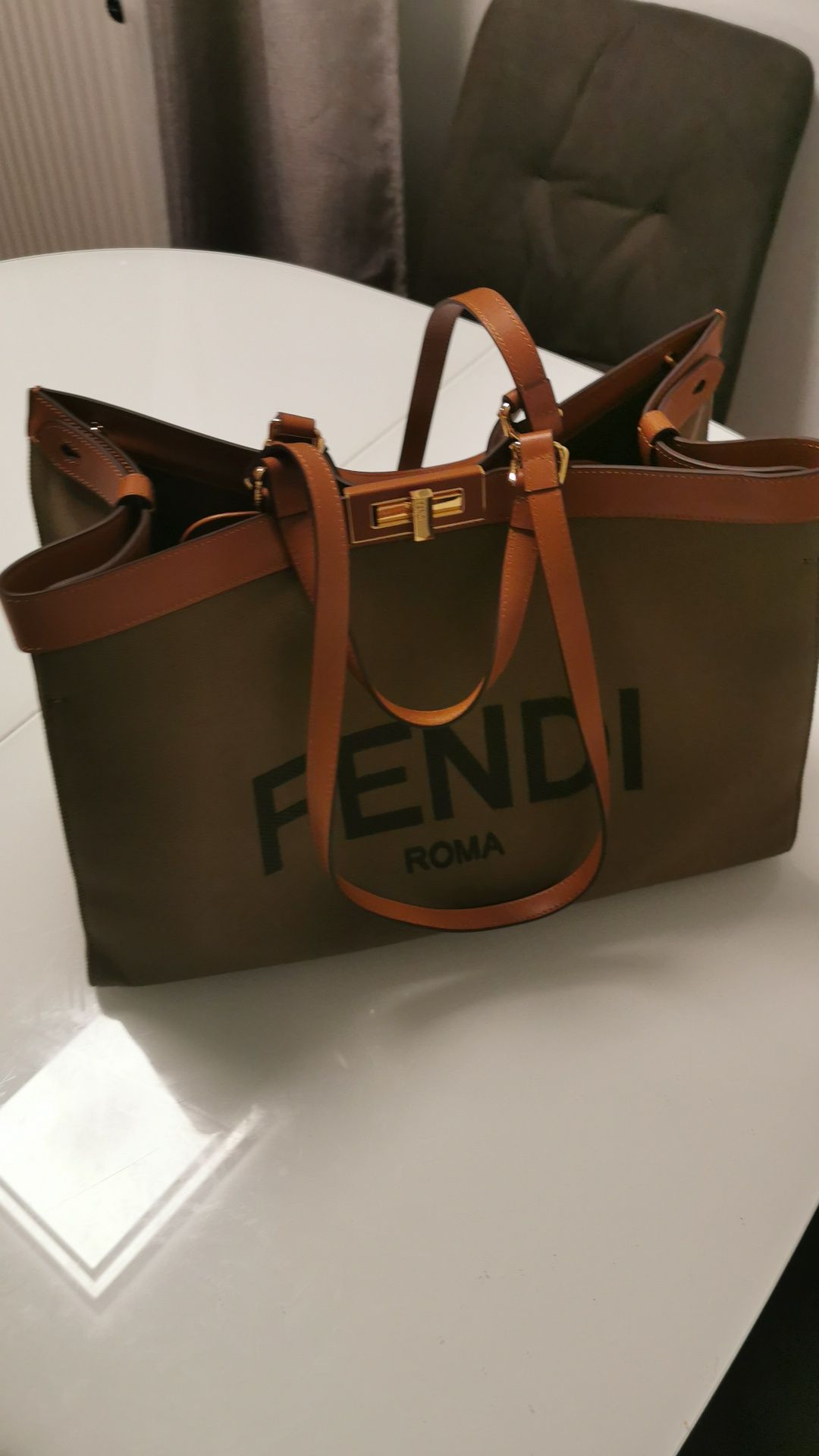 Geanta Fendi Roma