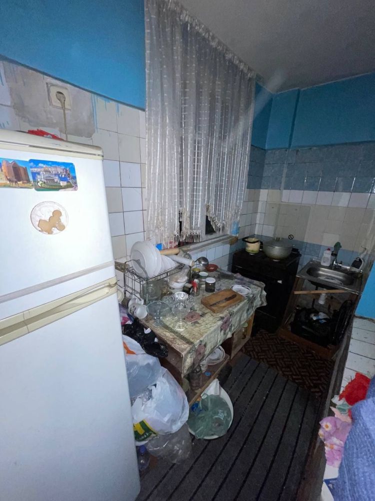 2в3/3/4 Ялангач,Чимган остановка,бал 1.5х3,чистая квартира,торец.
