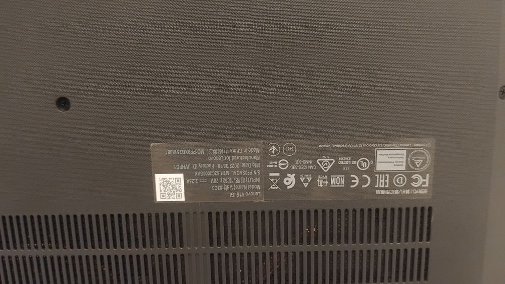 Ноутбук Lenovo. Могу обменять на айпад