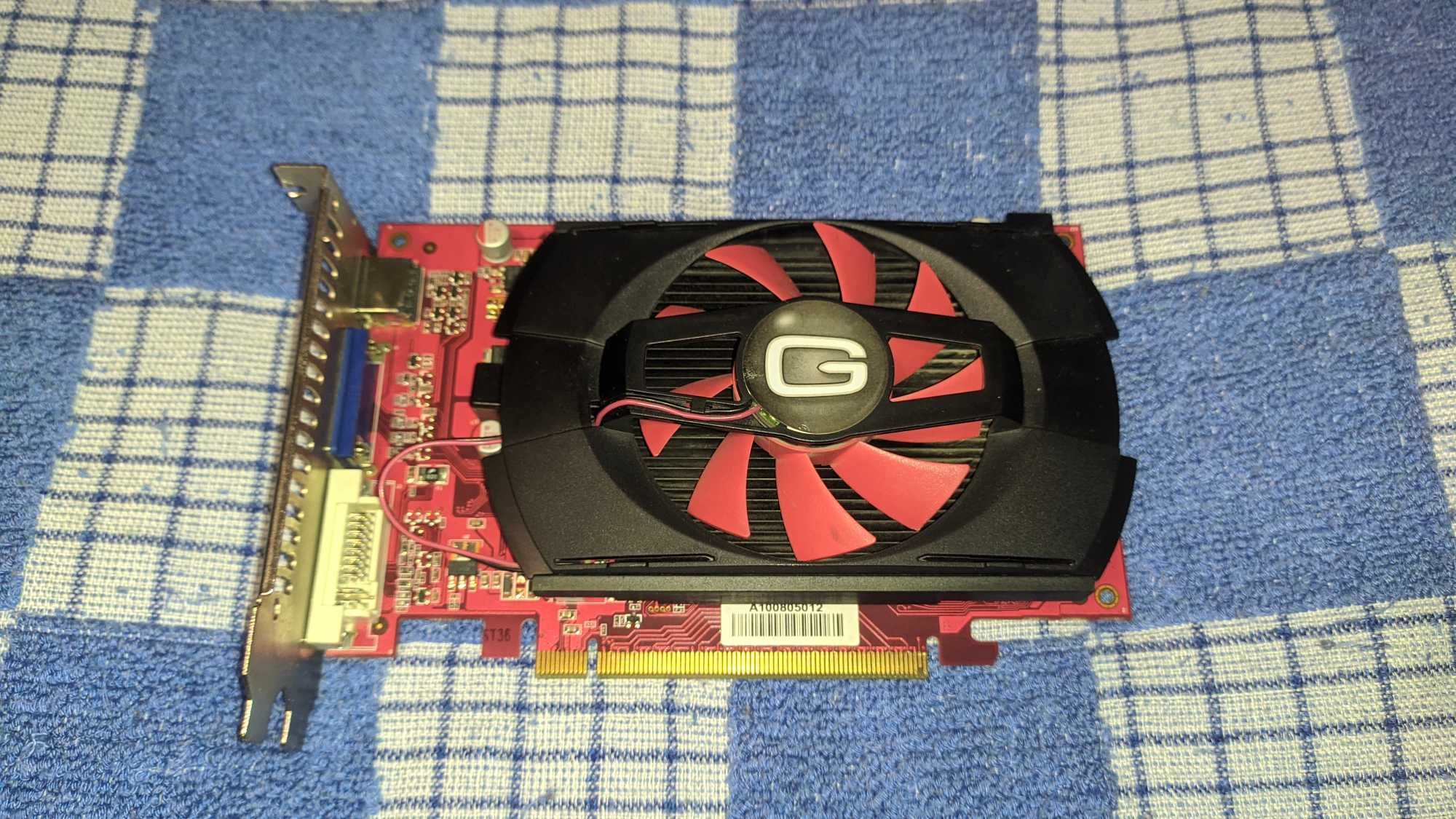 Видеокарта 240 gddr5 512Мб 128B потянет Dota 2 и CS GO 60-120 ФПС