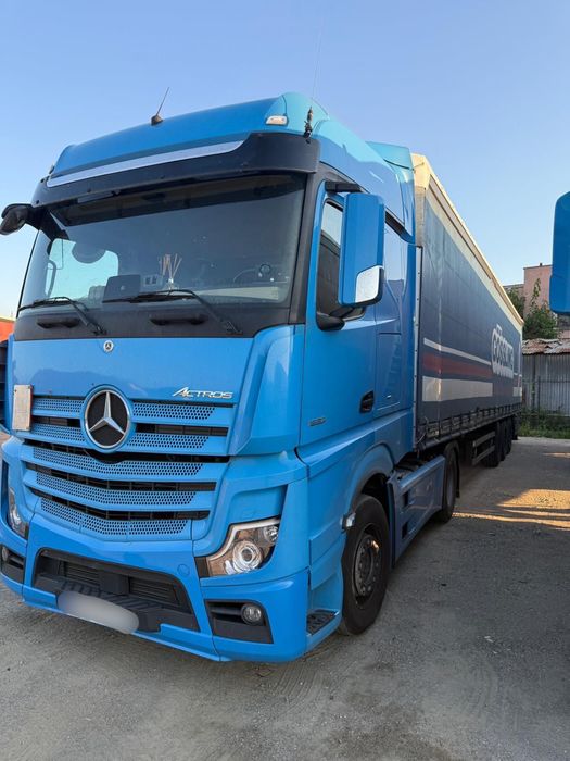 Mercedes Actros 1853