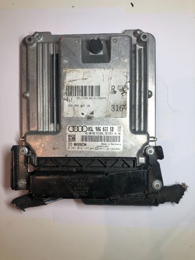 Calculator motor AUDI A6 2.0TDI 03L906022SB EDC17CP14