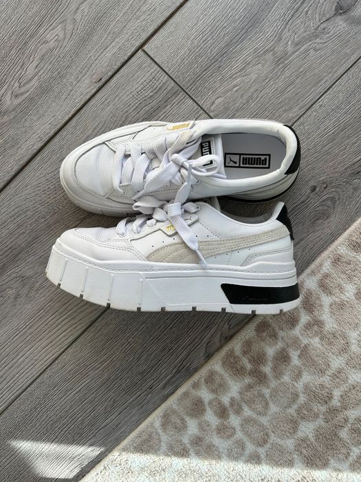 Обувки на puma оригинални .