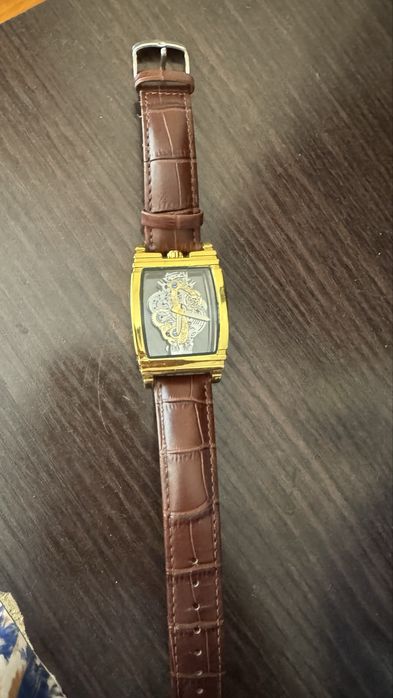 Мужские часы продам не дорого