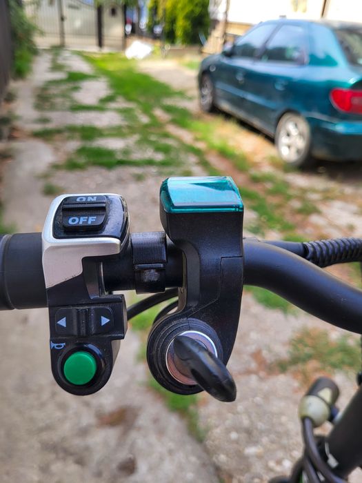 Trotineta electrica Cyberbot SR plus 50 km/h autonomie max 60km