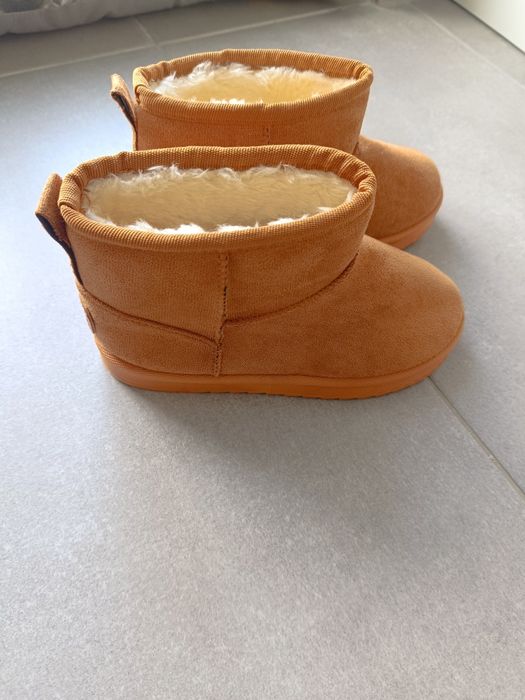 Papuci de copii tip ugg