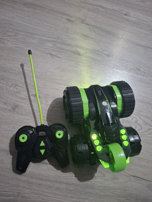 2 masinute +elicopter cu telecomanda