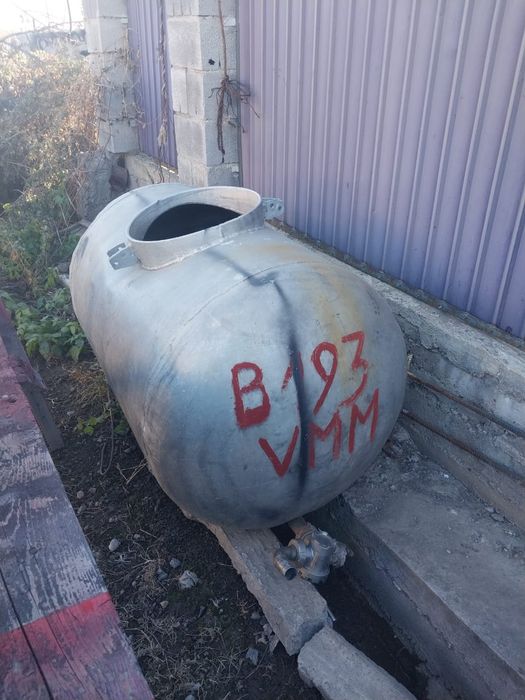 Продаю алюминиевую бочку