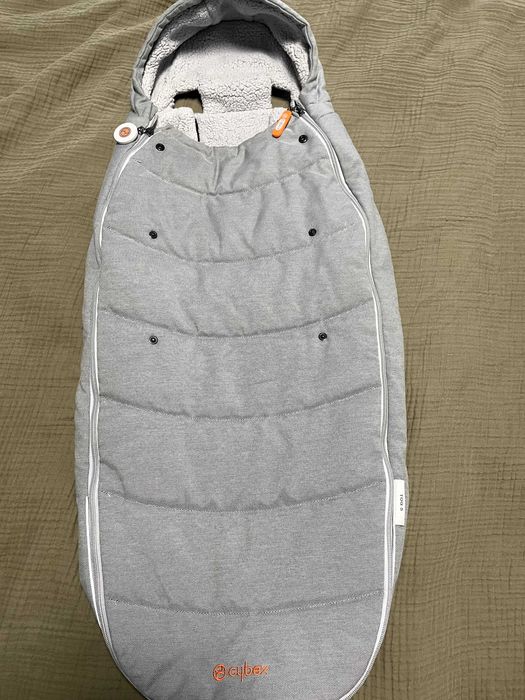 Cybex Balios S 2 в 1, черно шаси