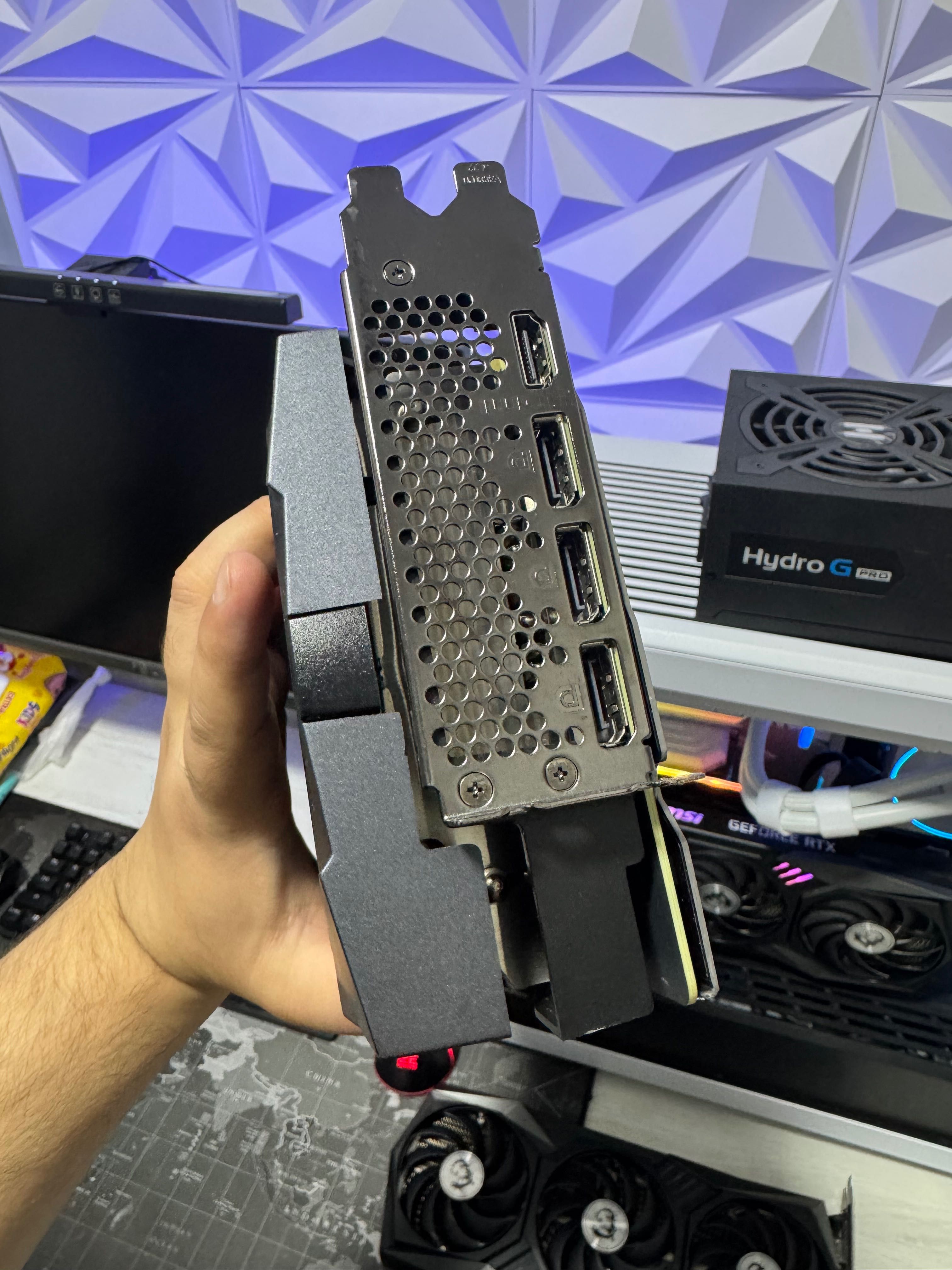 MSI SUPRIM RTX3080 10GB 320Bit kak noviy