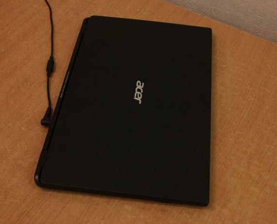 Продам ноутбук Acer M3-581TG