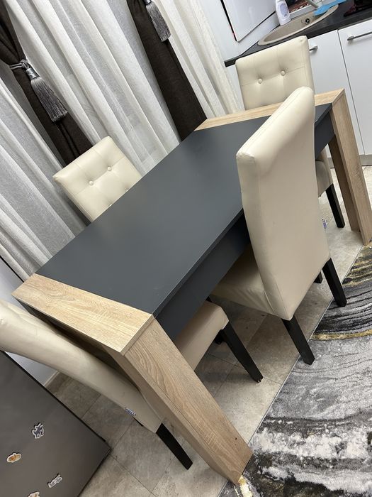 Masa living + scaune