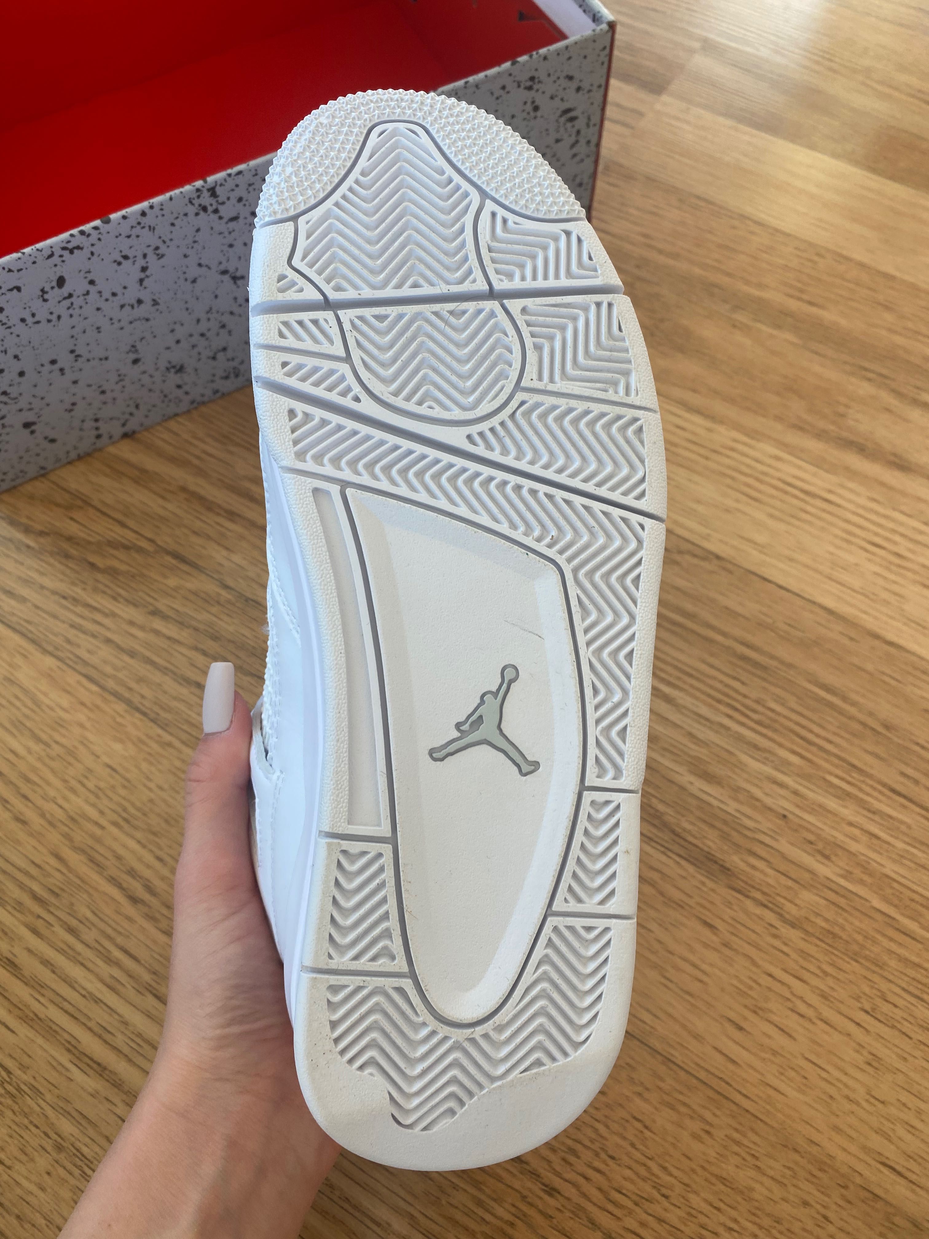 Nike Air Jordan 4 Retro 'Pure Money‘