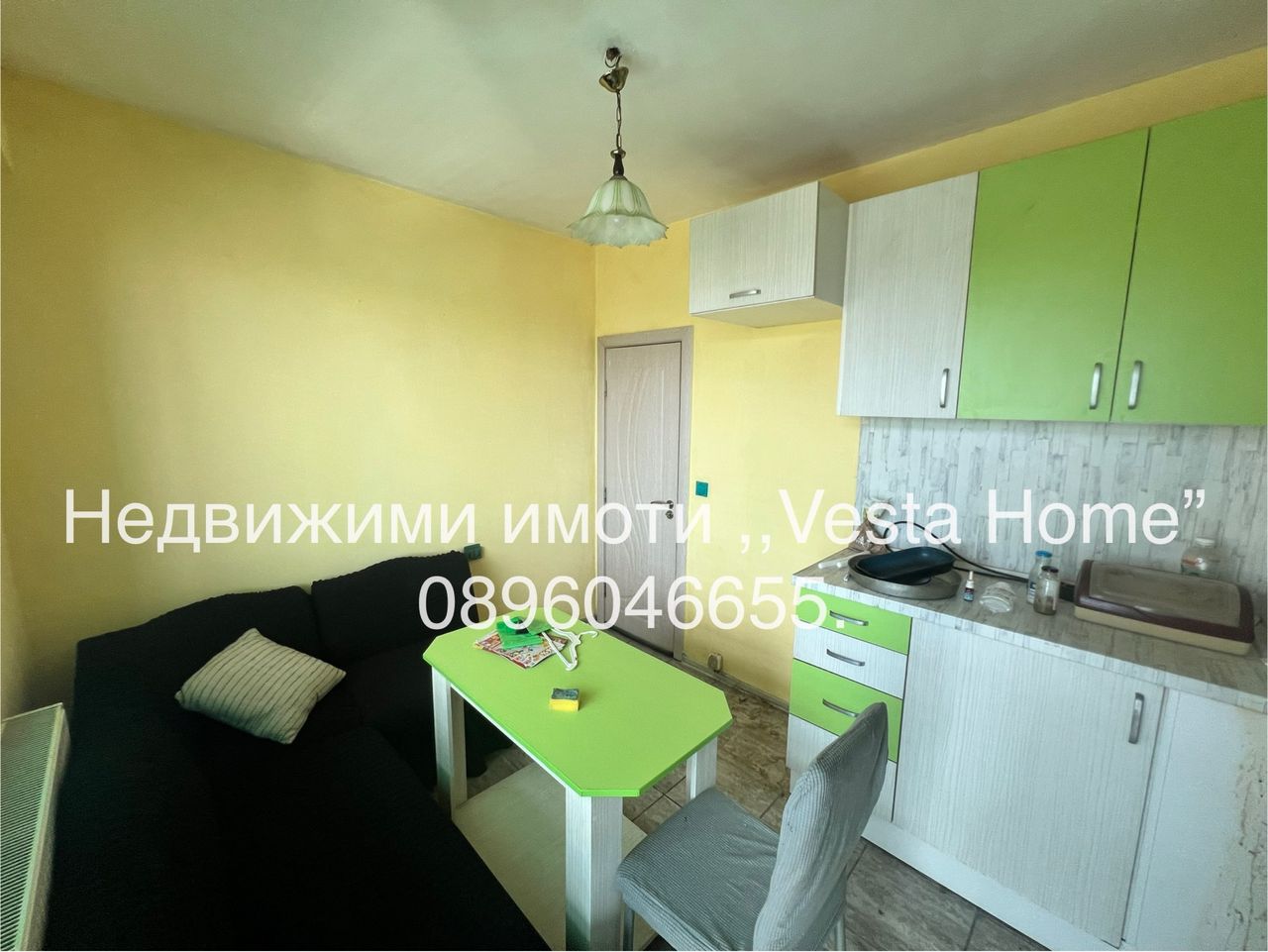 Дава се под наем Двустаен апартамент в Казанлък - 64 кв.м за 40800 € - Снимка #1