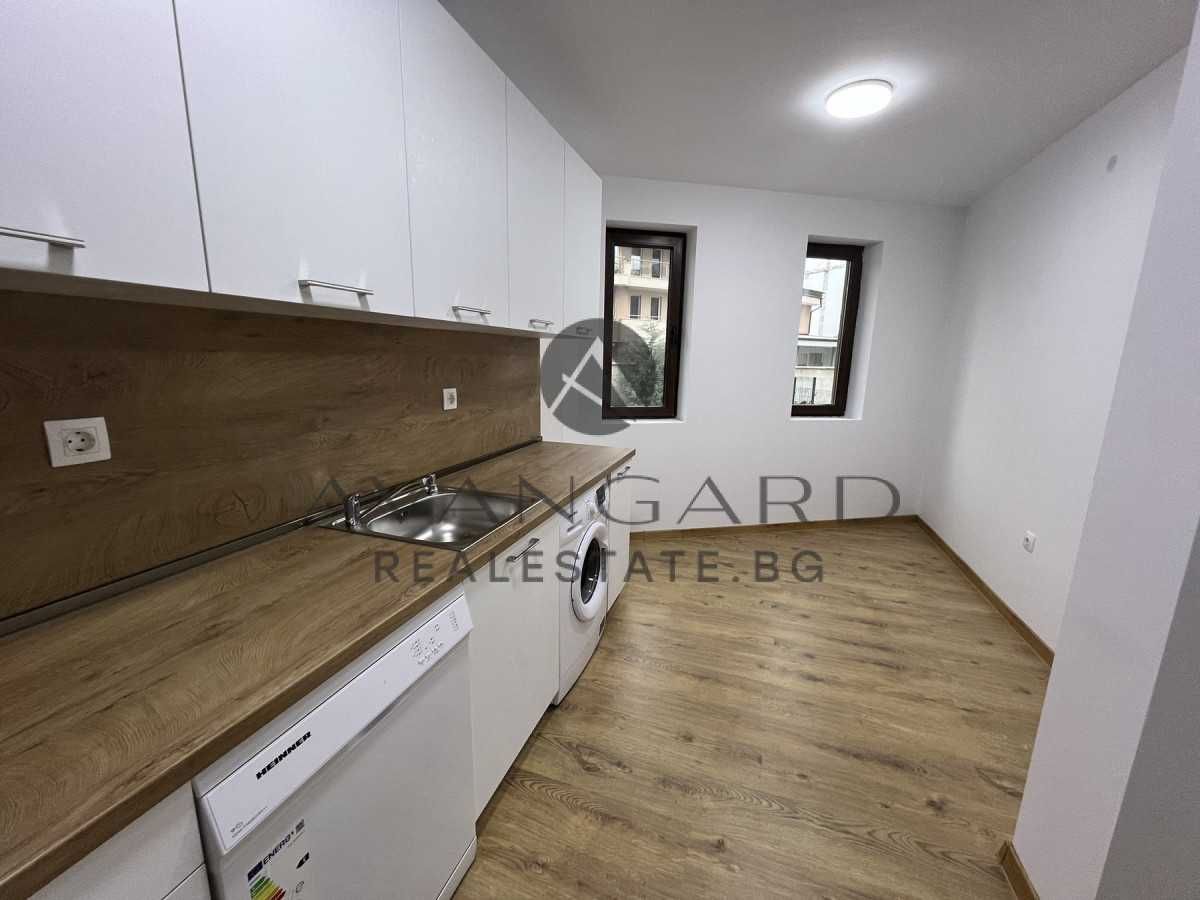 Продава се Четиристаен апартамент в Пловдив, Христо Смирненски - 313 кв.м за 814 €/кв.м - Снимка #3