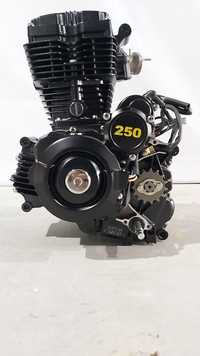 Двигателя мотоцикла 200/250