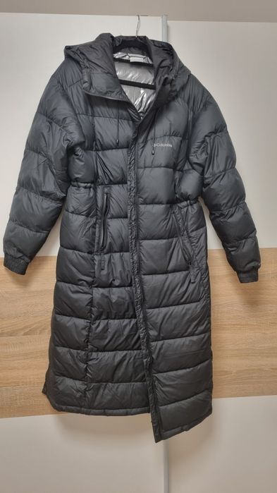 Vând geaca Columbia