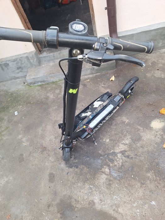 Trotineta electrică