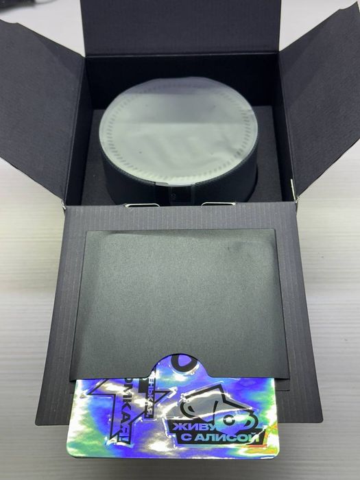 Умная колонке Алиса - Станция мини