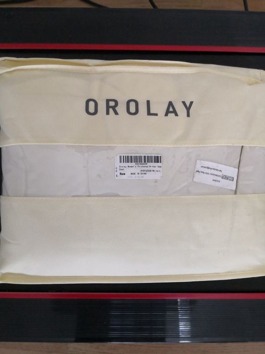 Geaca de damă ,culoare crem,mărimea L