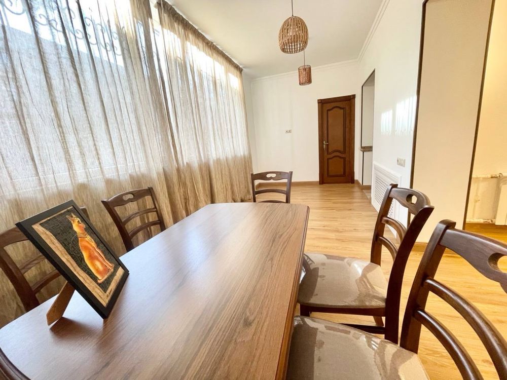 Сдается в аренду 3 комнатная квартира 110 м.кв Ц-1