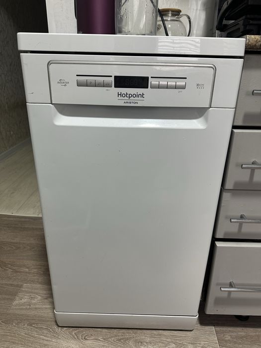 Продам посудомоечную машину за символическую цену