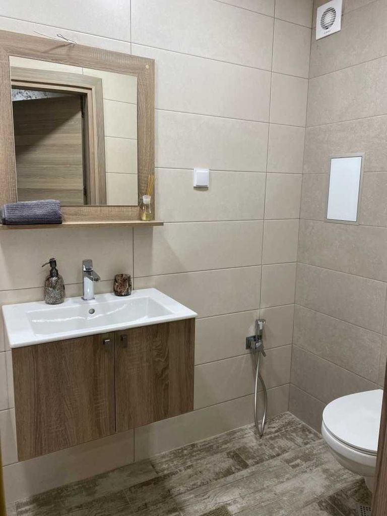 Дава се под наем Двустаен апартамент в София, Дианабад - 72 кв.м за 561 € - Снимка #6