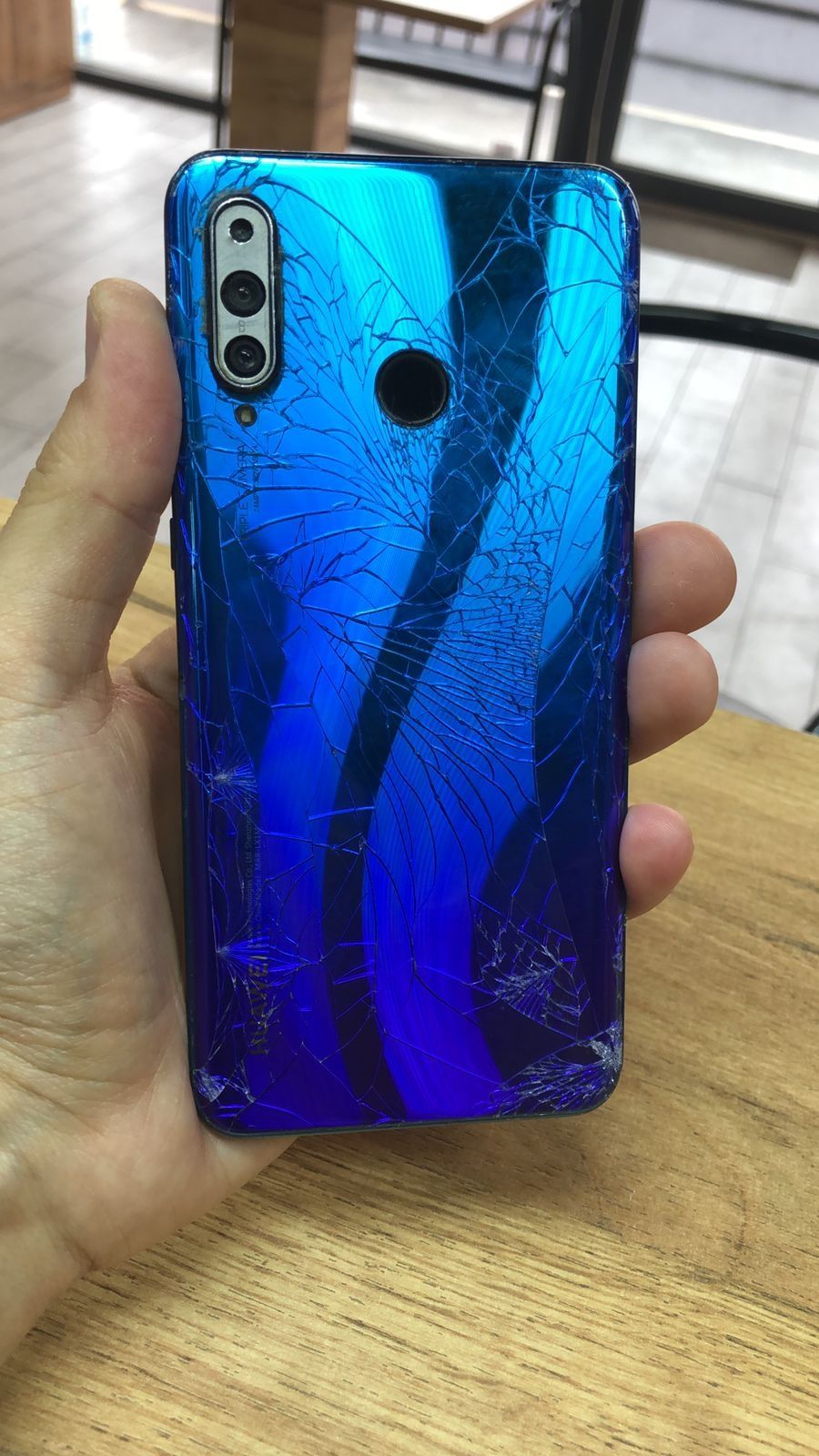 Срочно сатам Huawei P30 лайт