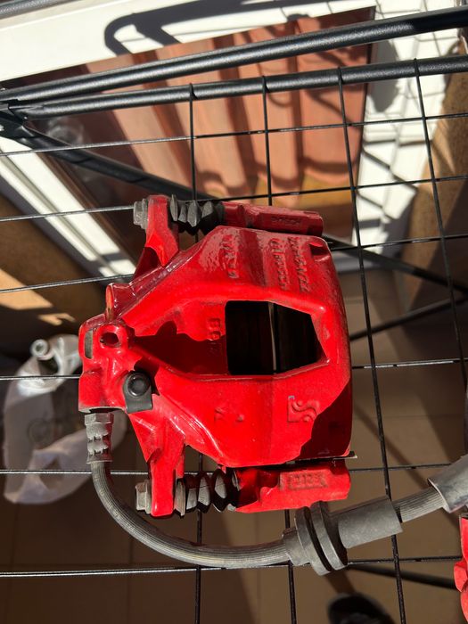 Предни и задни спирачни апарати + задни дискове за ABARTH