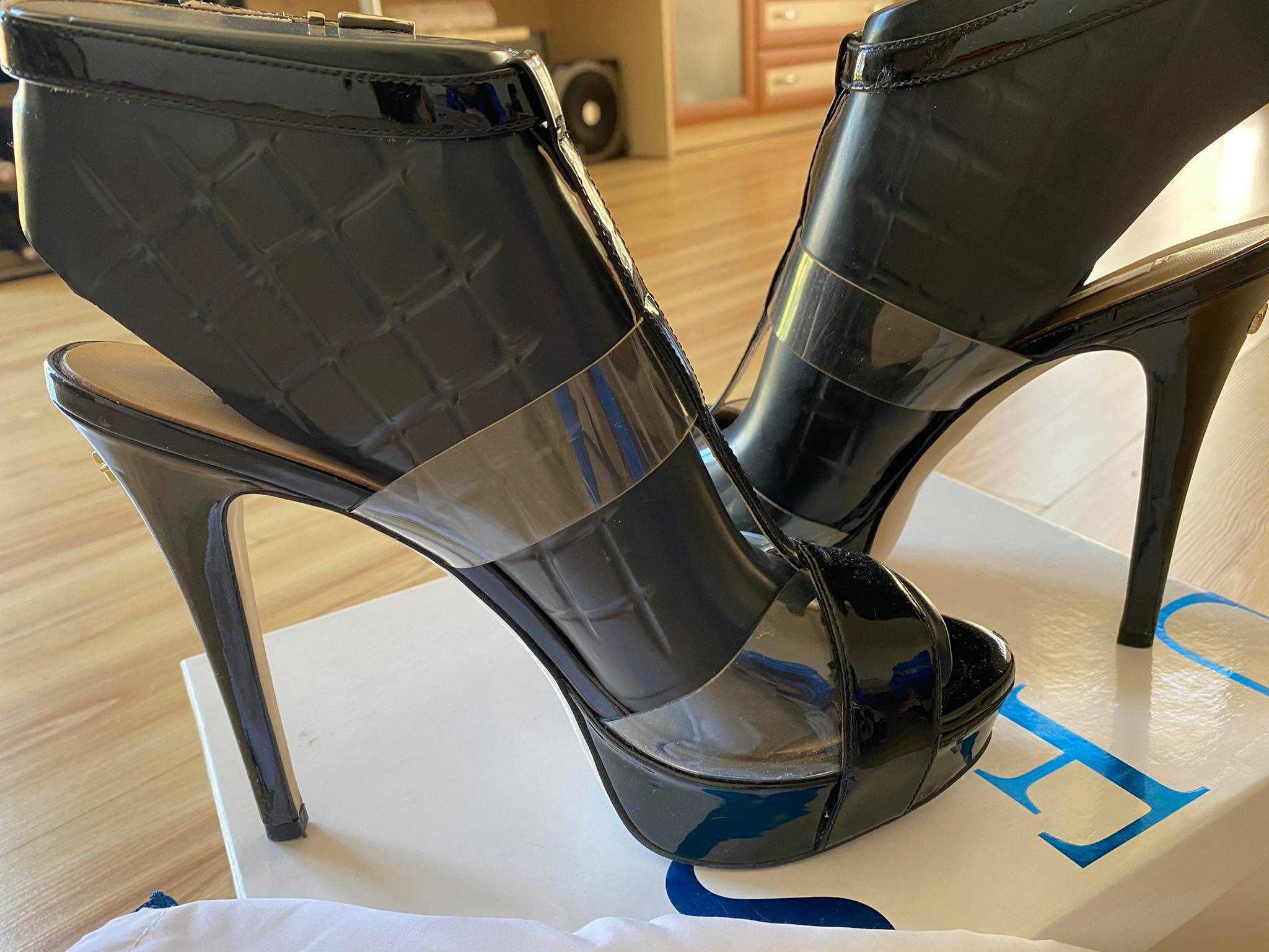 Официални дамски обувки (сандали) Guess