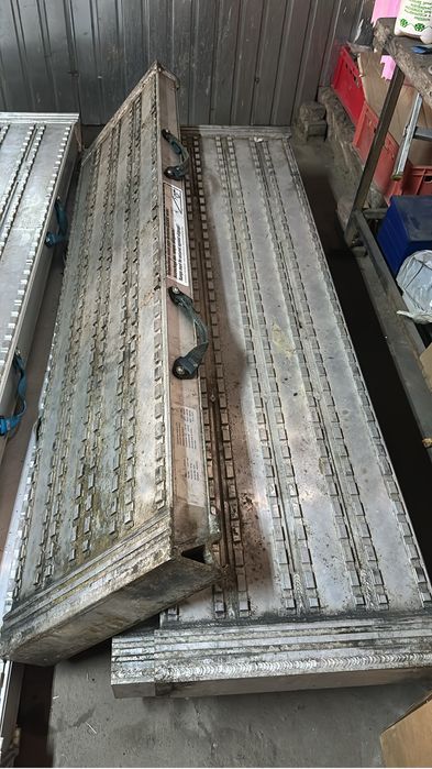 Rampe aluminiu pentru incarcat utilaje / de la 10 la 50 de Tone