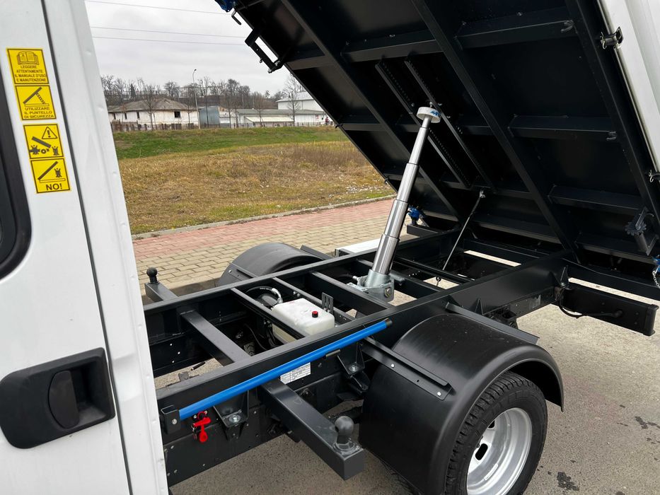 Iveco Daily 35C 15 / Doka - 7 loc / basculabila