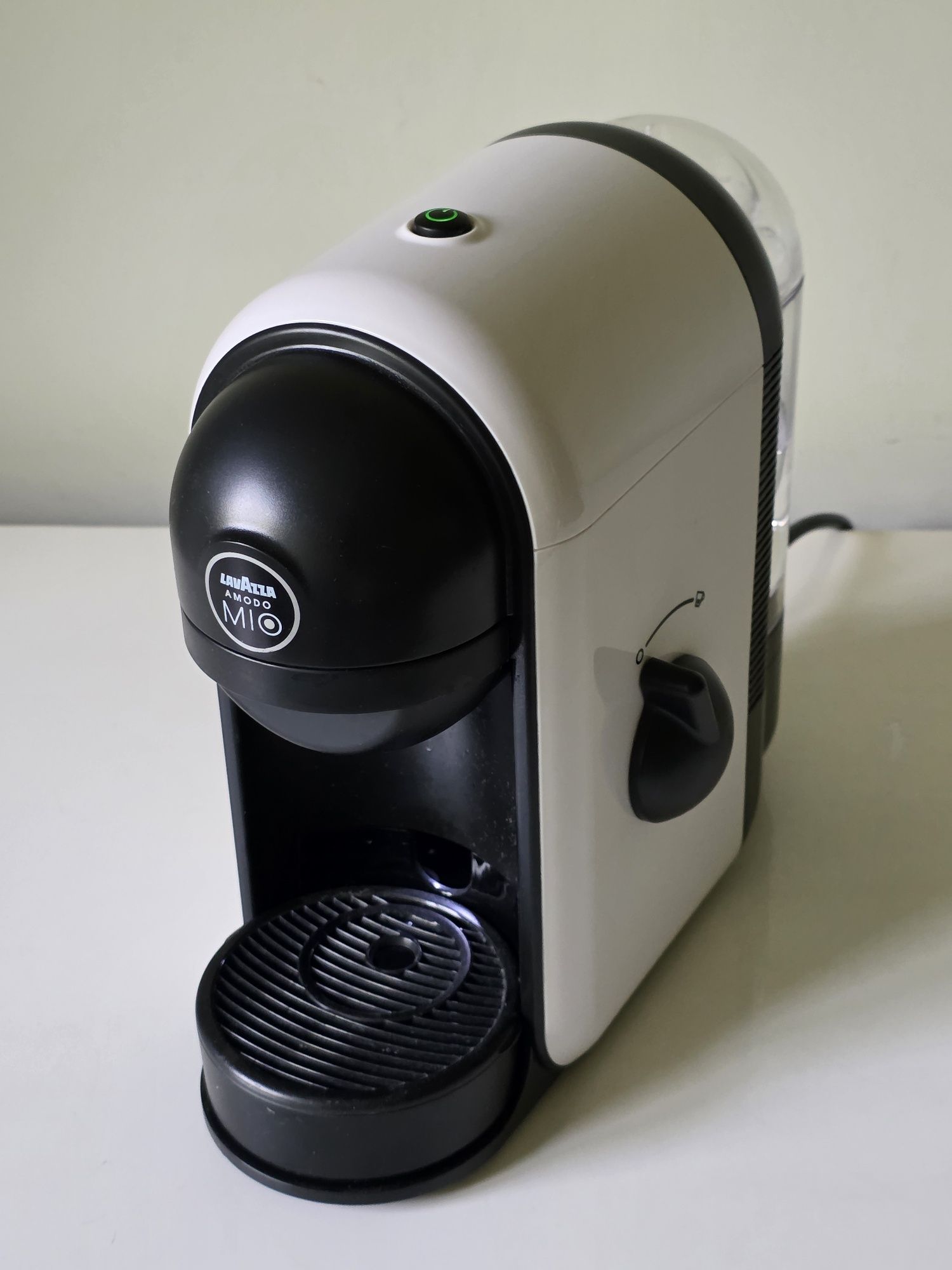 Еспресо кафемашина с капсули Lavazza A Modo Mio